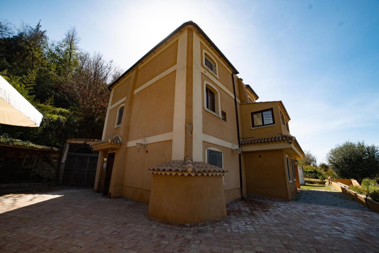 Gasponi Villa Con Piscina Privata A 2 Kilometri Da Tropea מראה חיצוני תמונה