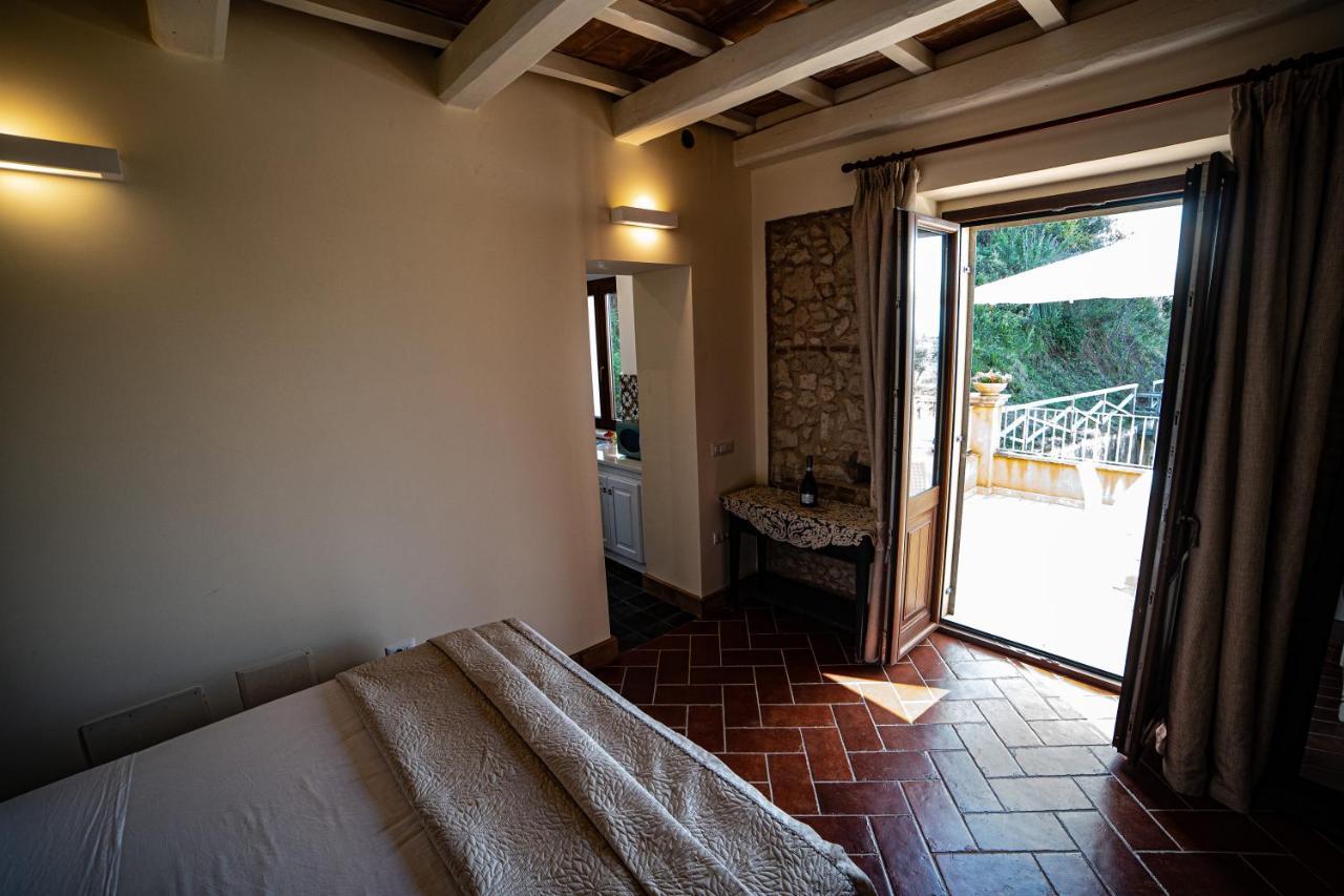 Gasponi Villa Con Piscina Privata A 2 Kilometri Da Tropea מראה חיצוני תמונה